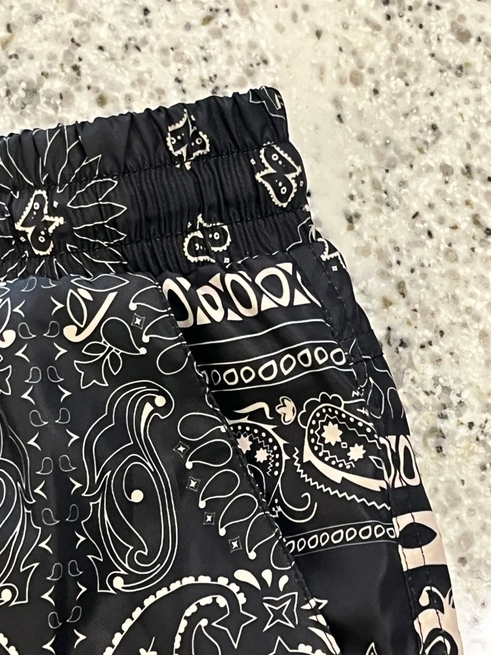 Maison Article Men’s XL 6” Inseam Swim Shorts Black & White Bandana Premium Esse